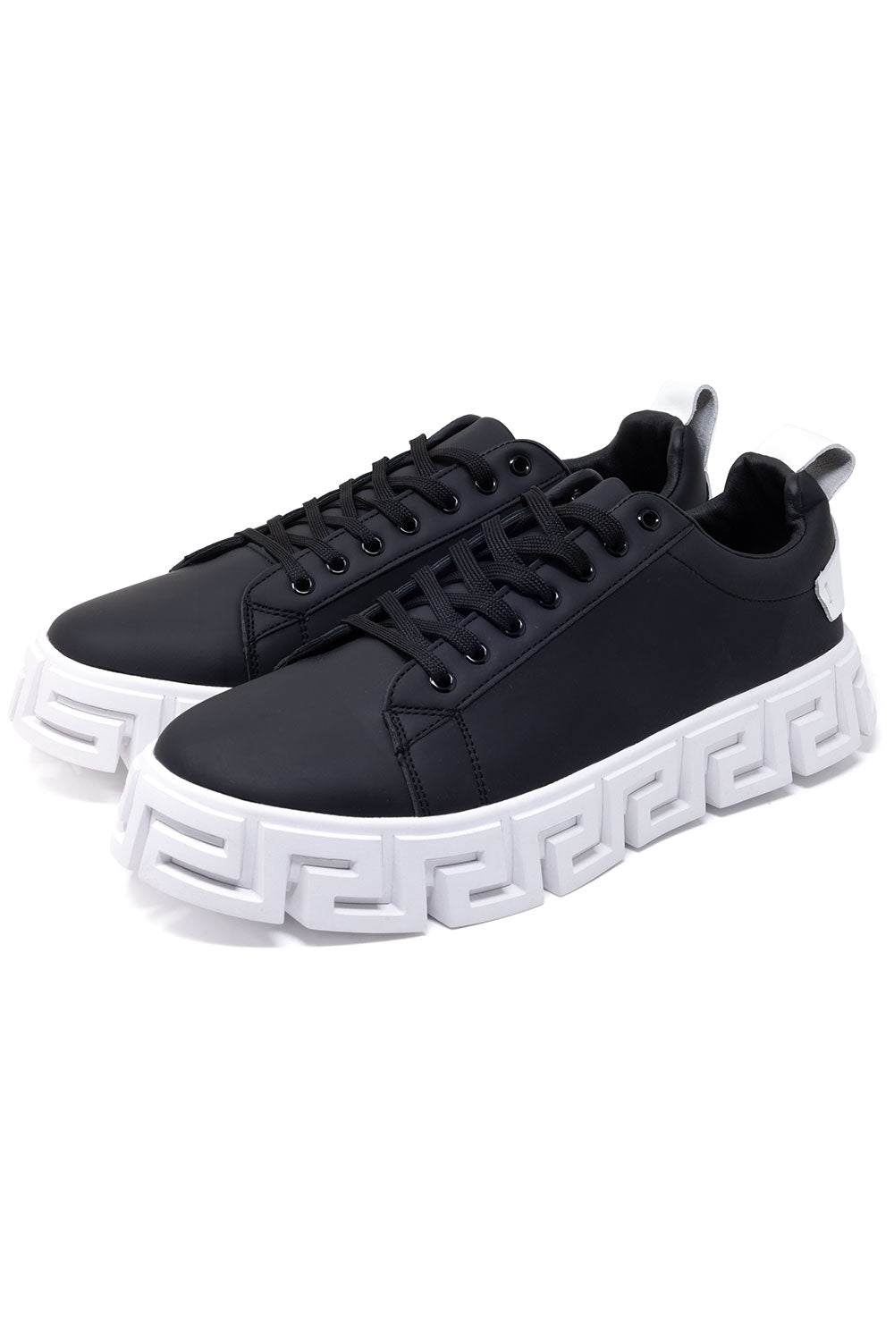 Barabas Men's Premium Greek Key Pattern Sole Sneakers 4SK06 Black White