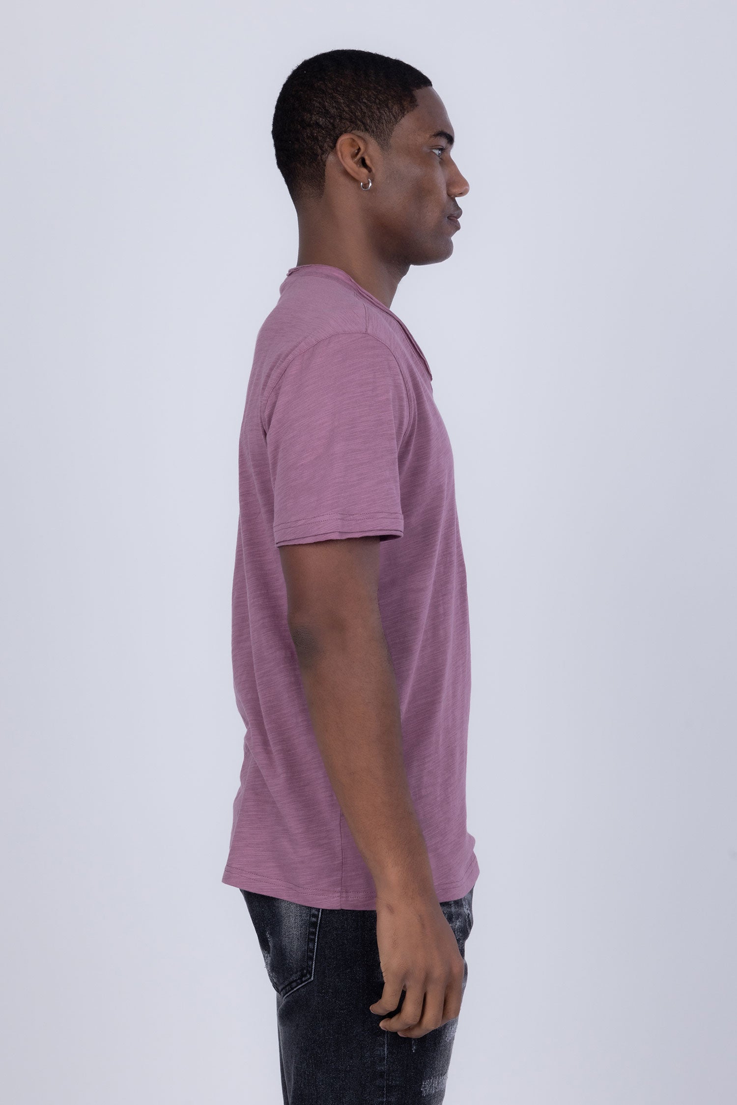 Barabas Men's Basic Solid Color V-neck Raw End T-shirts 4TV10 Plum