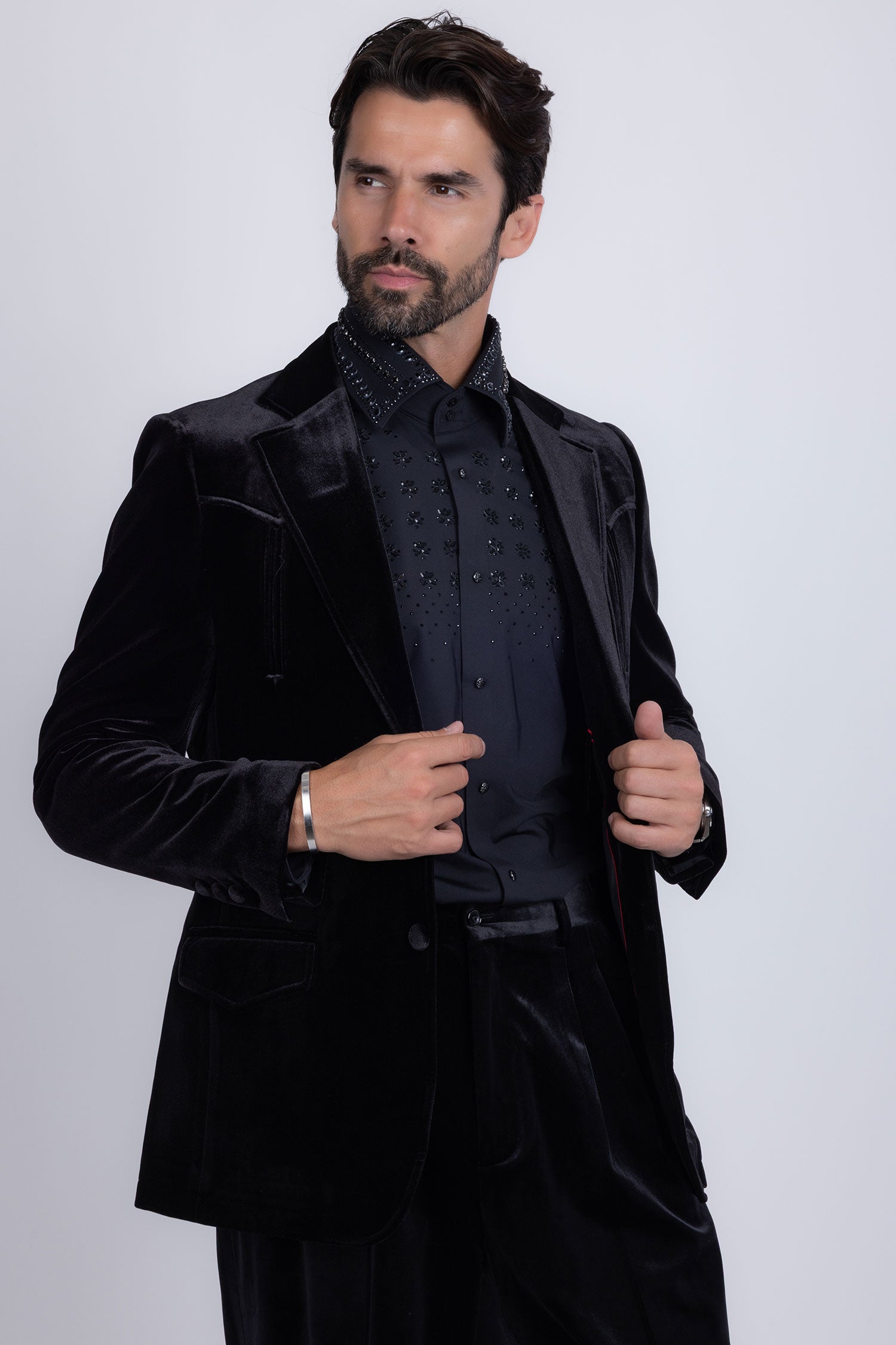 Barabas Men's Velvet Shiny Design Notch Lapel Blazer 5BL13 Black