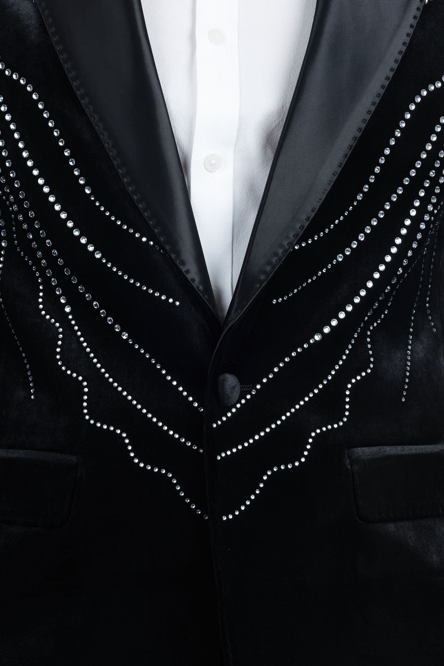 Barabas Men's Velvet Rhinestones Design Peak Lapel Blazer 5BL20 Black Silver