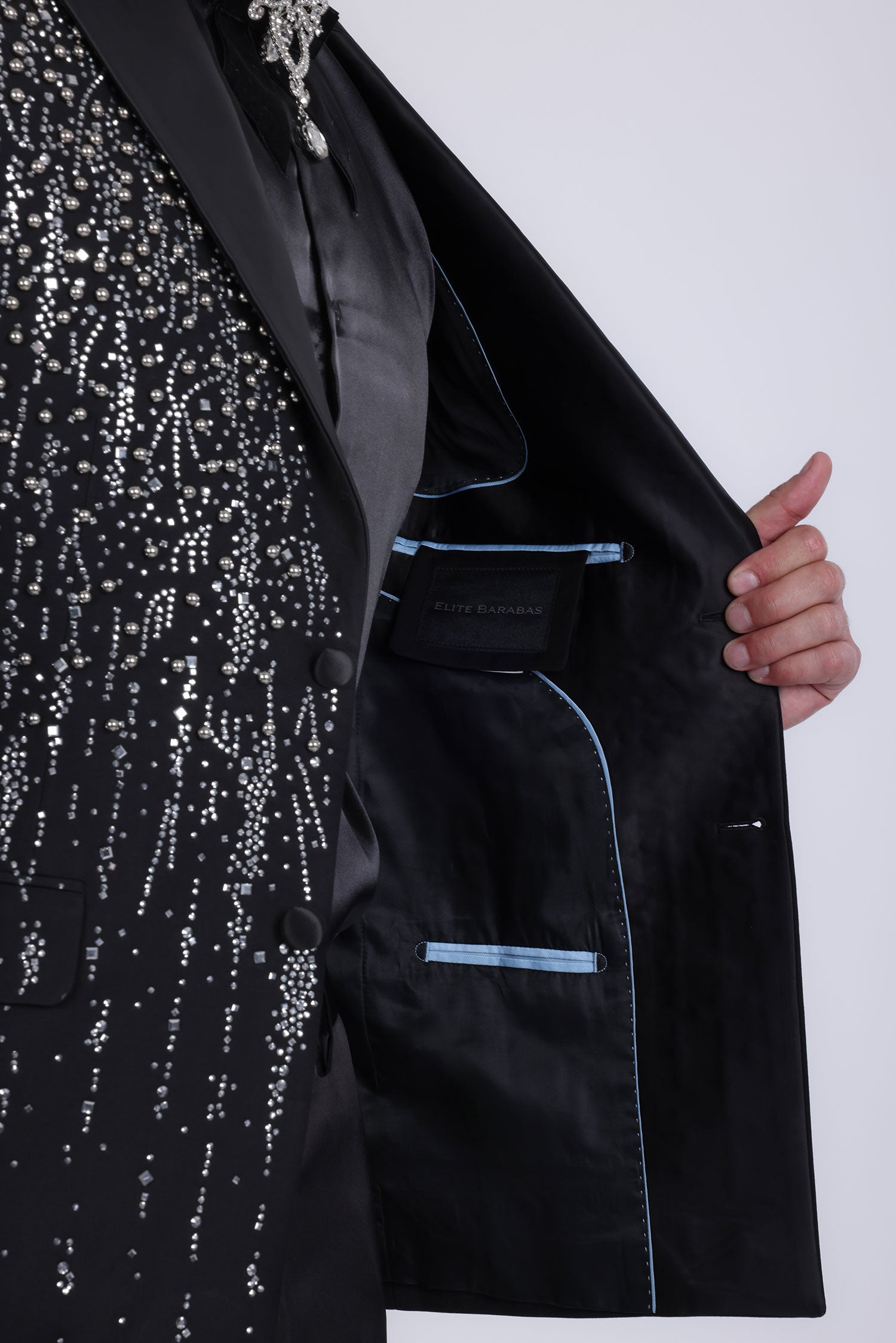 Barabas Men's Rhinestones Beaded Design Peak Lapel Blazer 5EBL01 Black Silver