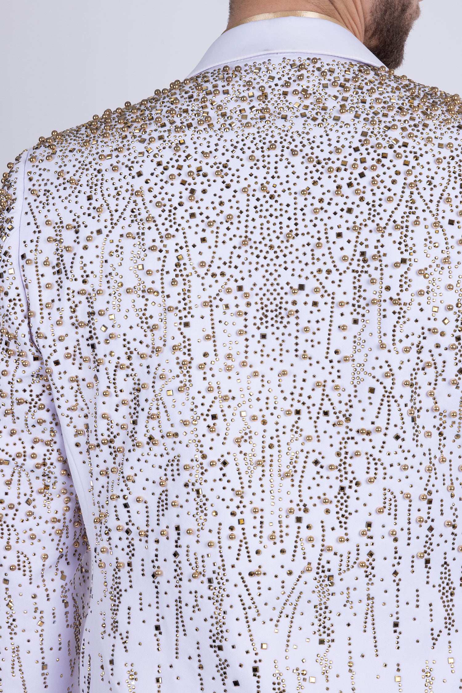 Barabas Men's Rhinestones Beaded Design Peak Lapel Blazer 5EBL01 White Gold