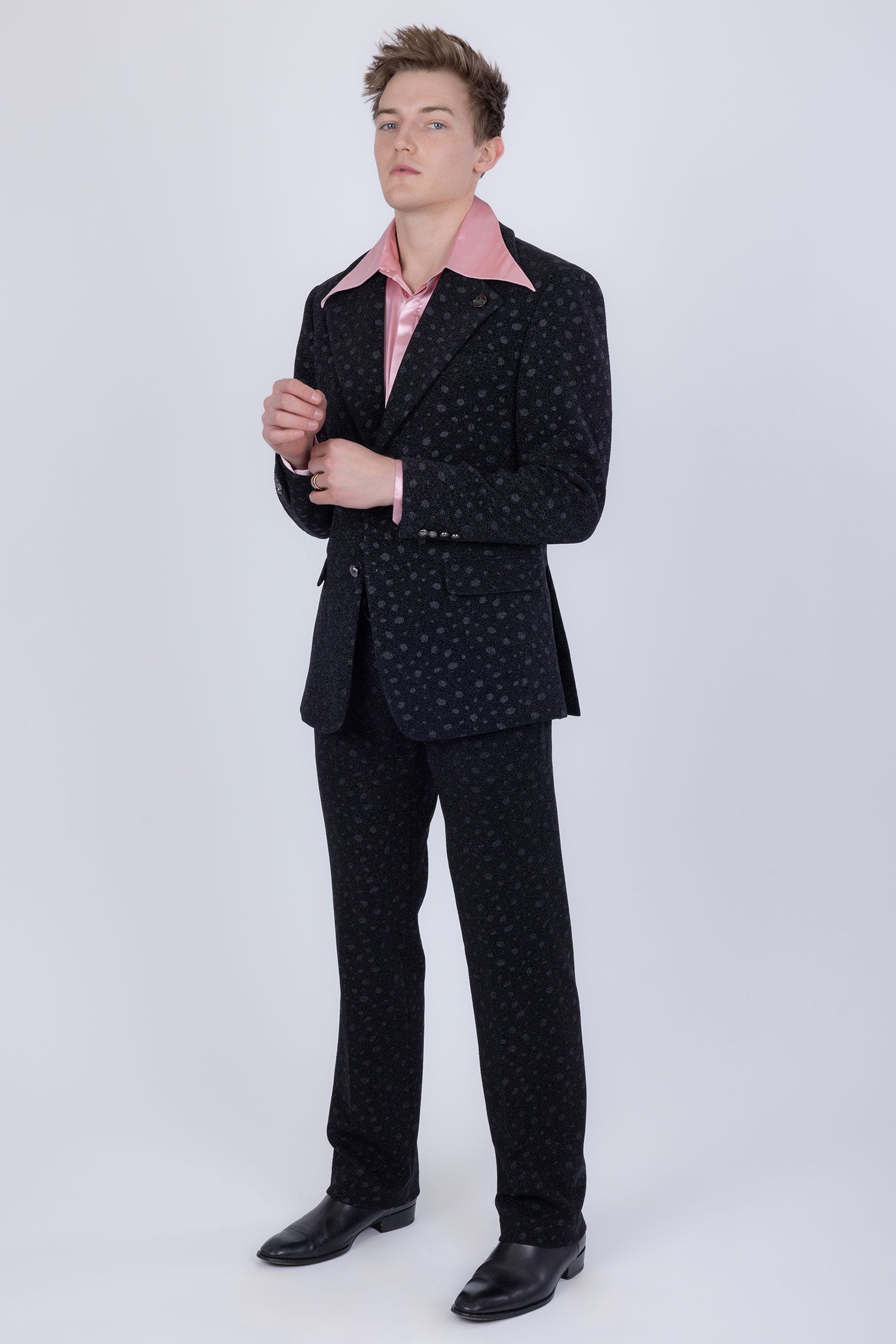 Barabas Men's Geometric Polka Dots Pattern Notch Lapel Suit 5SU34 Black