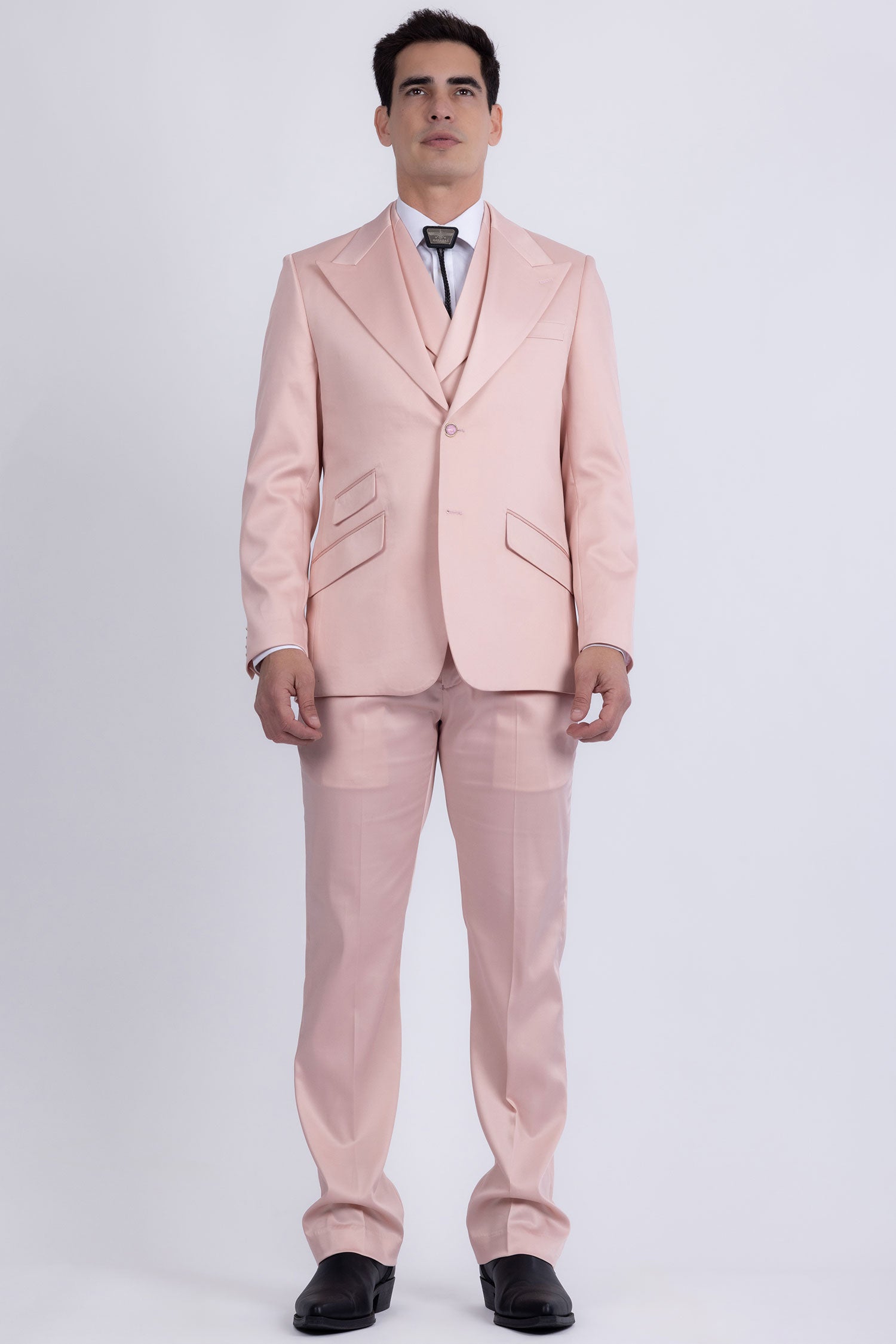 Barabas Men's Solid Color 3-Pieces Peak Lapel Suit Set 6SU11 Blushing Rose