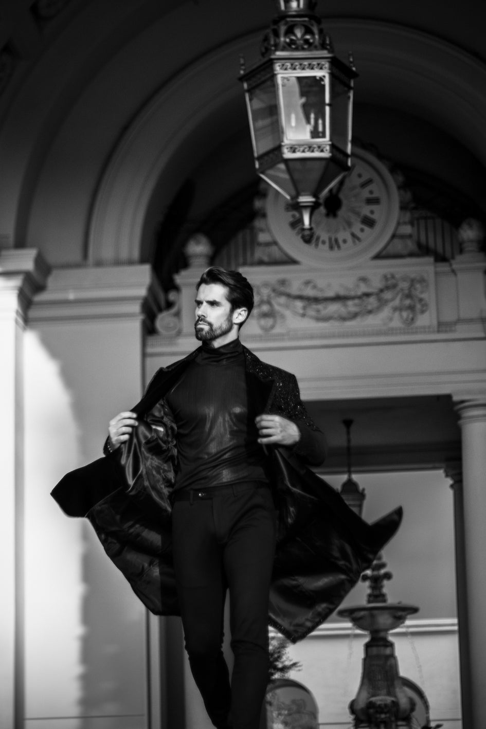 Barabas Men's Rhinestone Floral Eagle Wolf Long Sleeve Shirts 4SPR04