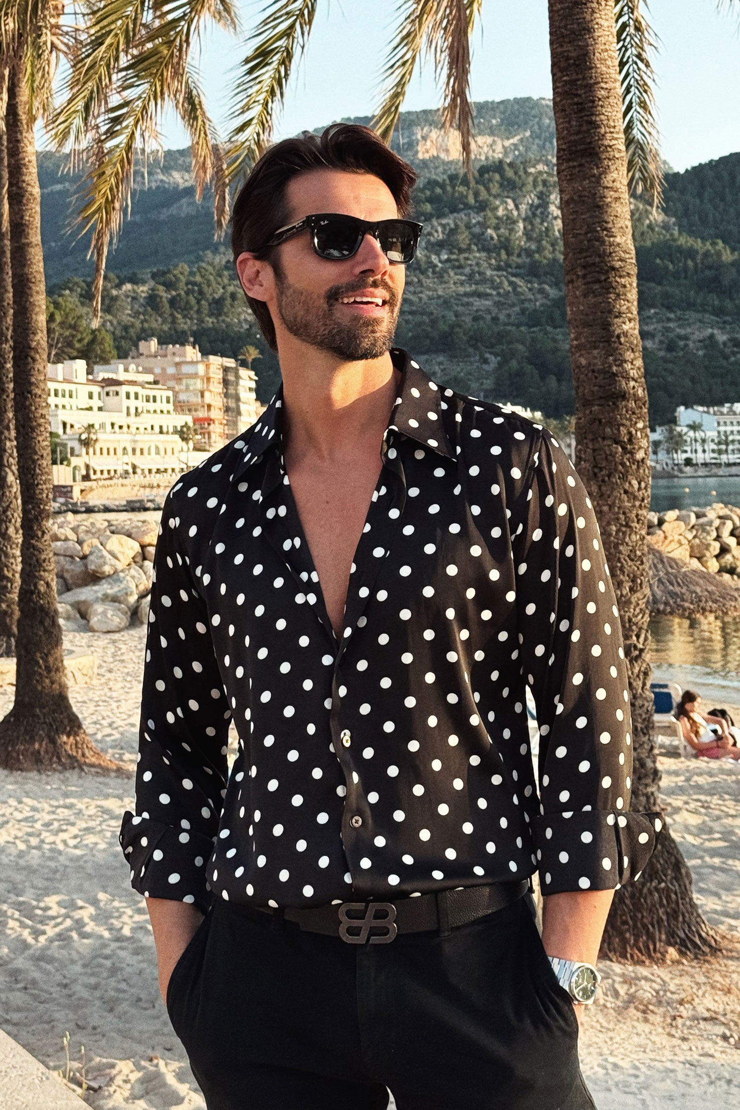 Barabas Men's Polka Dots Silk Feel Shiny Long Sleeve Shirt 4B86 Black 