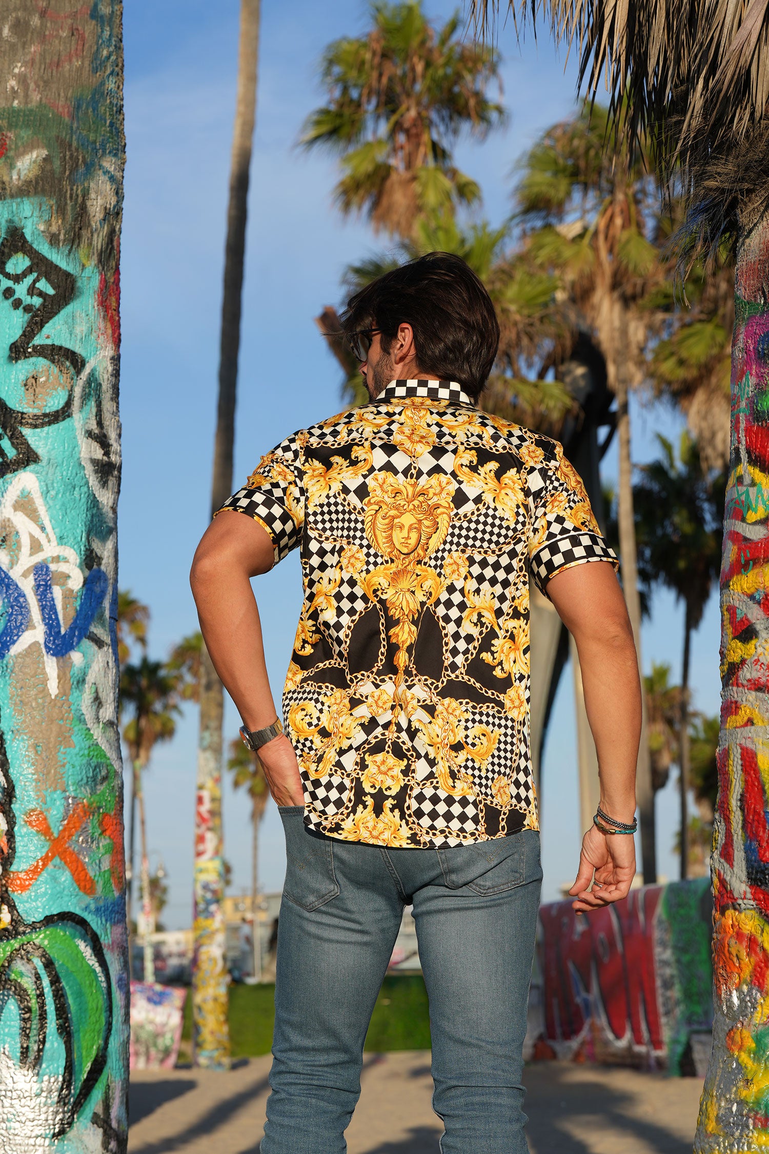 BARABAS Men's checkered chain graphic short sleeve shirt SS02 Black Gold