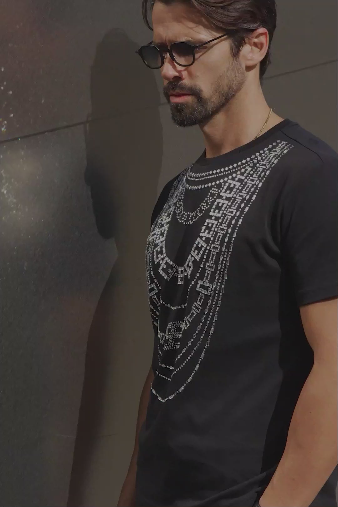 Barabas Men's Link Rhinestone Solid Color Crew Neck T-shirts 5STR02 Black
